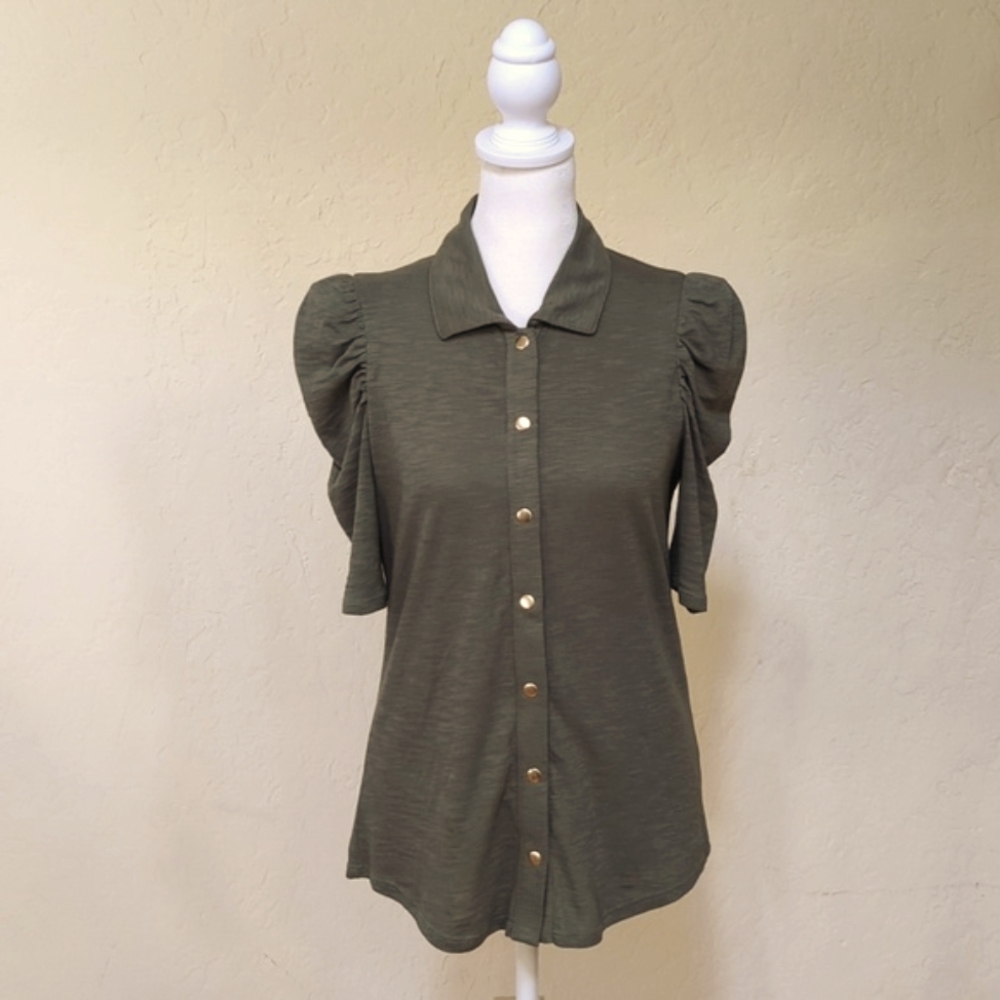 LIKE NEW Chico's Sage Collared Puffed Sleeve Henley Top Size XS - Picture 5 of 10